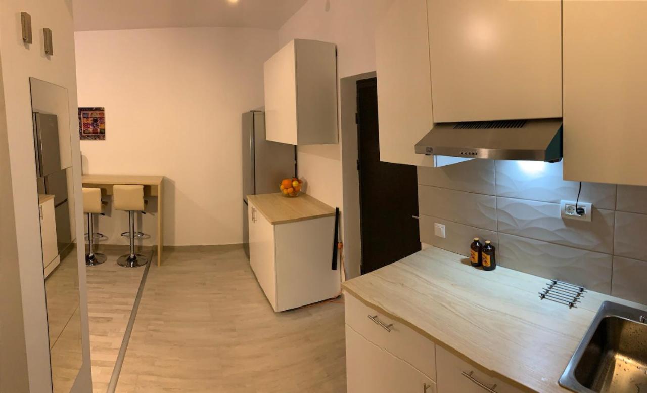 Ray Luxury Apartment Close To Presidential Palace Bucareste Exterior foto
